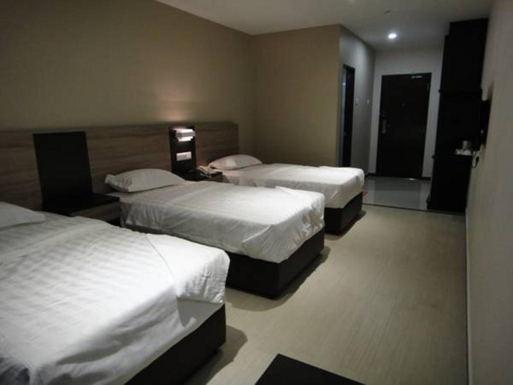 Galaxy Hotel Simpang Ampat  Pokoj fotografie